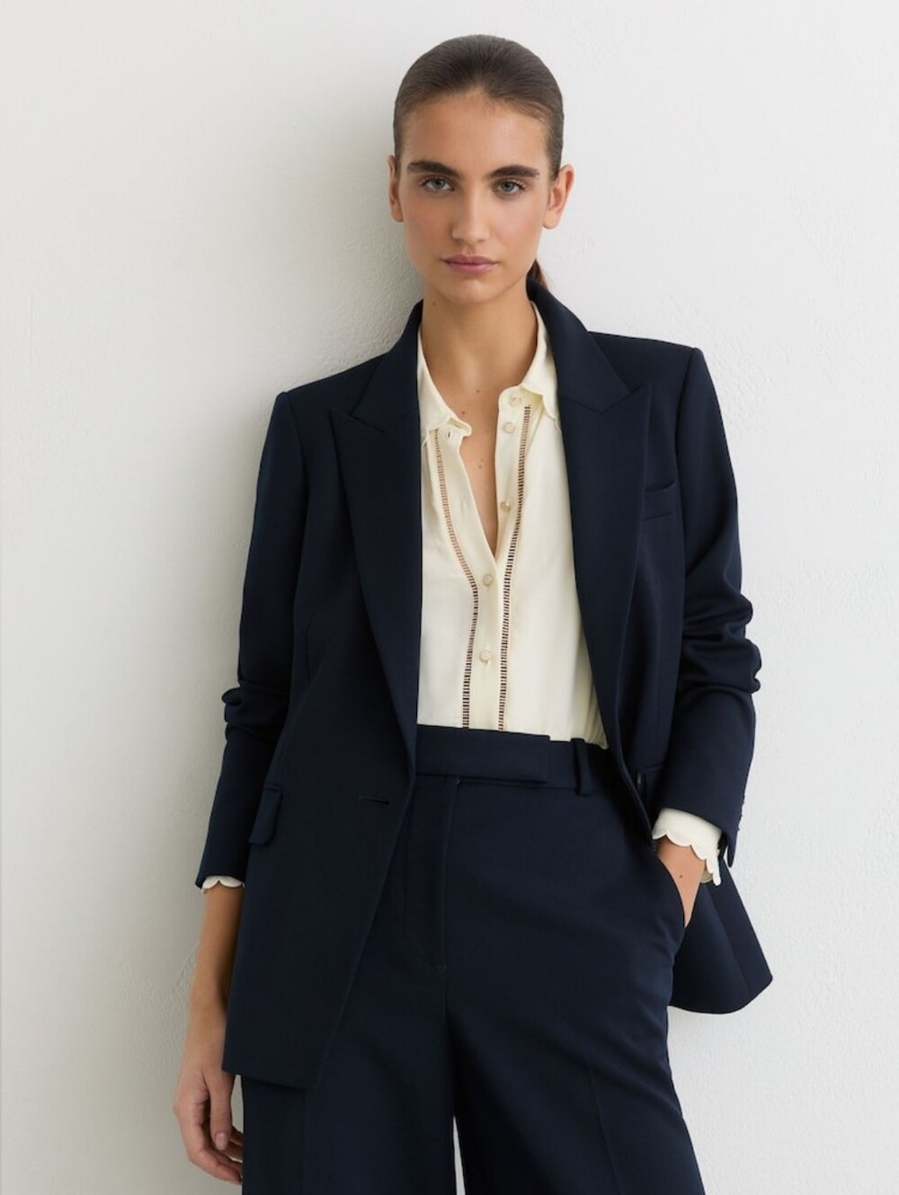 REISS Navy Blue Structured Blazer - Women's Size XS - Classic Tailored Jacket